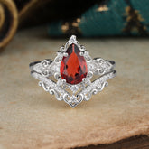 Luxury 4 Prong Pear Cut Garnet Stackable Ring Set